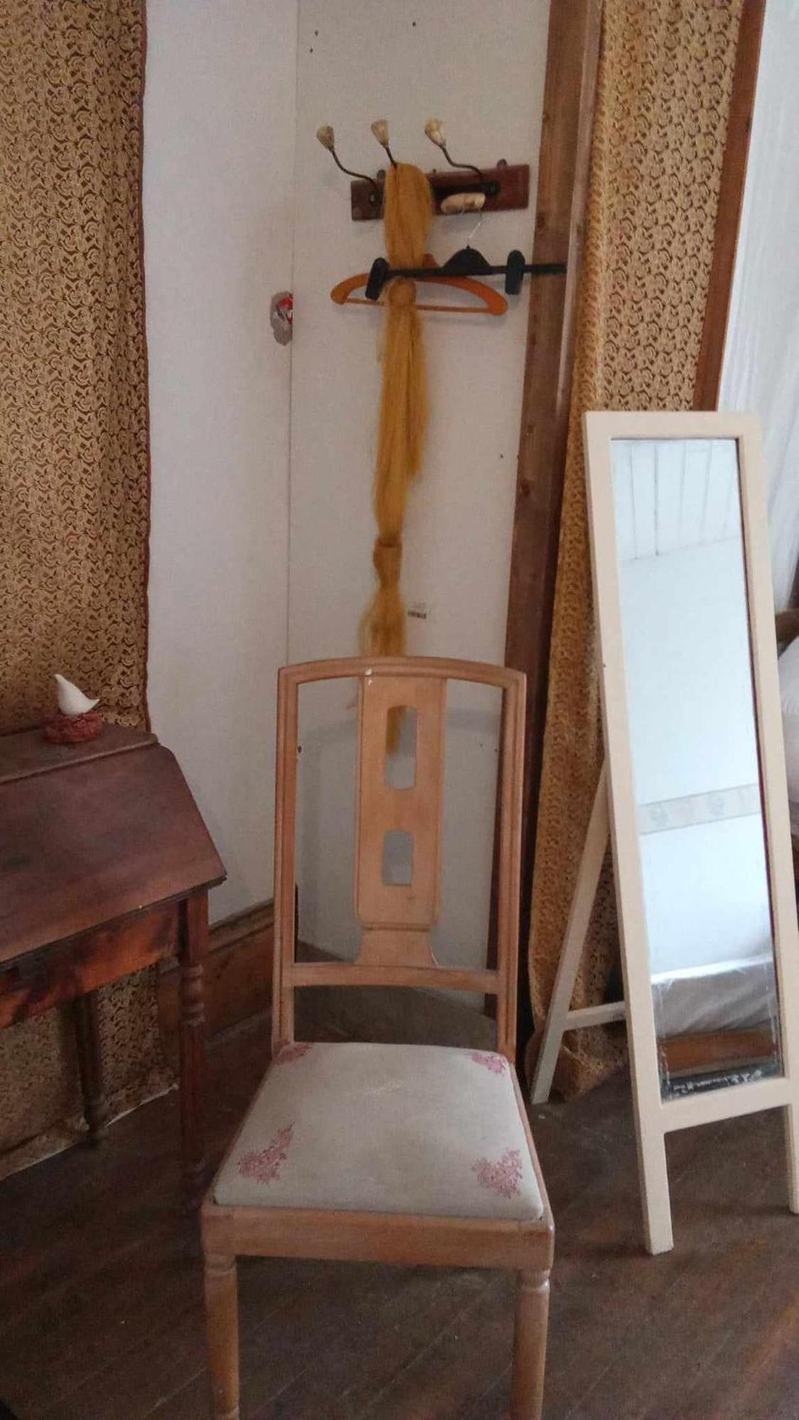 La Grille Fleurie, Chambres D'Hote Chez L'Habitant Arthonnay Esterno foto